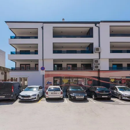 Val Di Bora Apartment Porec Exterior photo